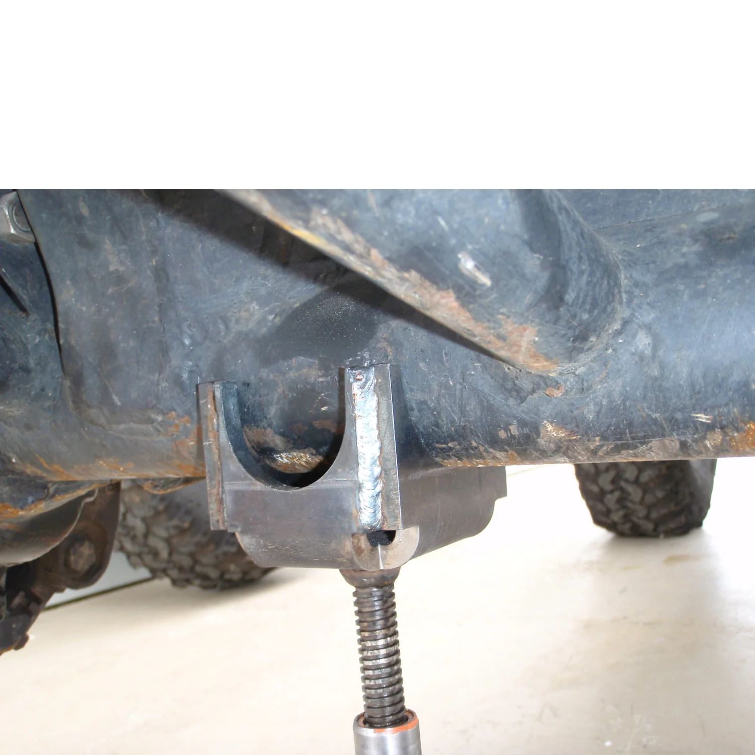 SWAG Bottle Jack Axle Cradle - Image 4